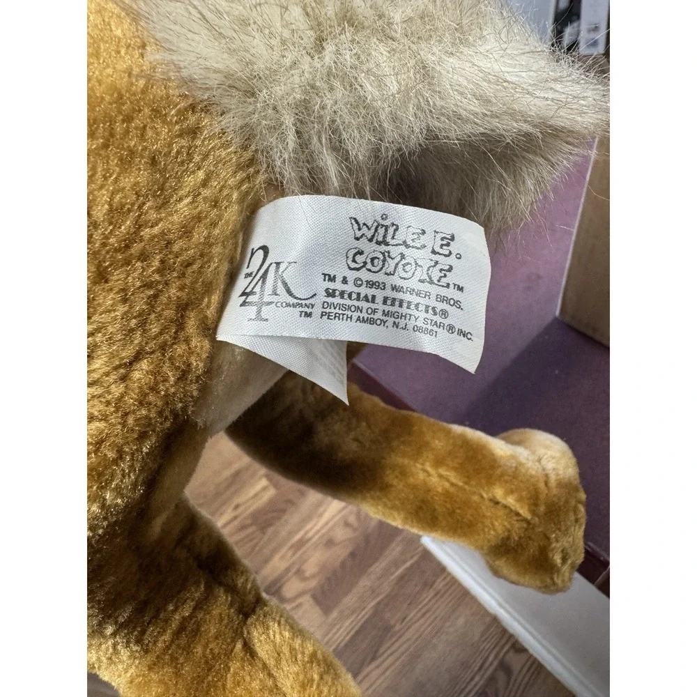 Vintage Wile E Coyote 27